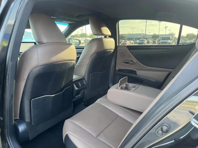 2024 Lexus ES 300h ES 300h