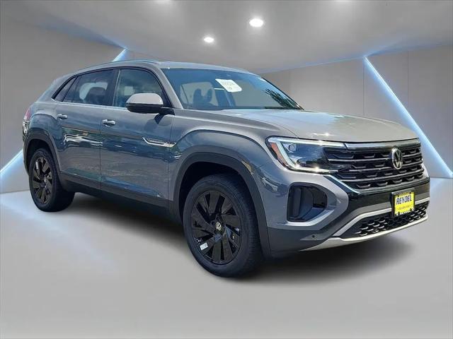 2026 Volkswagen Atlas Cross Sport SE with Technology