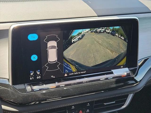2026 Volkswagen Atlas Cross Sport SE with Technology