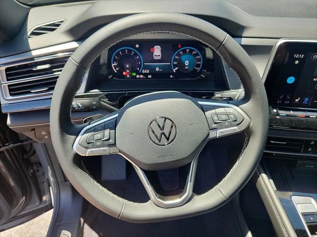 2026 Volkswagen Atlas Cross Sport SE with Technology
