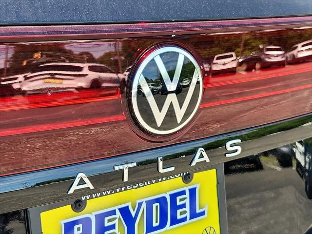 2026 Volkswagen Atlas Peak Edition