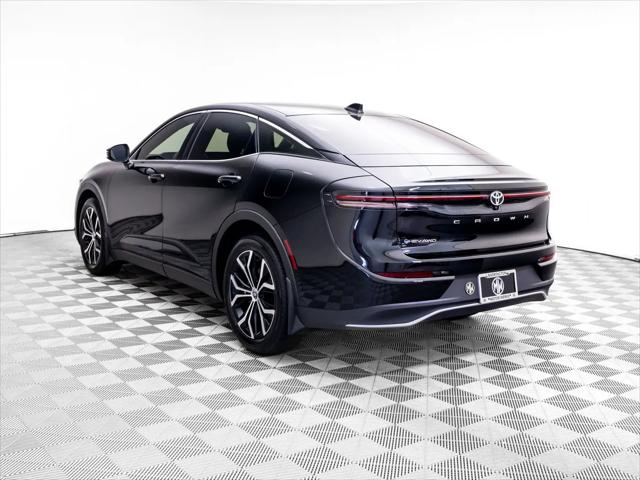 2025 Toyota Crown XLE