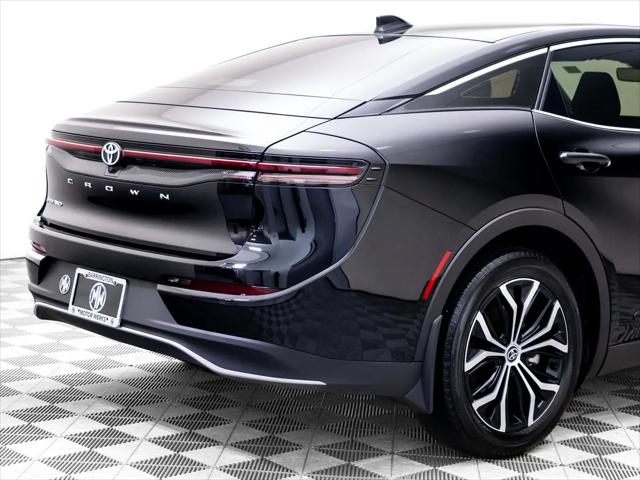 2025 Toyota Crown XLE
