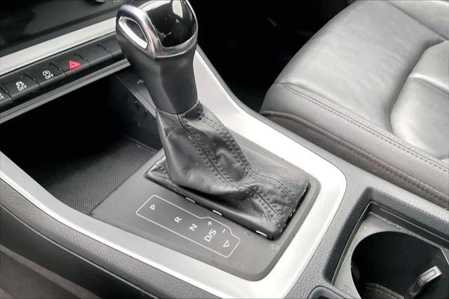 2021 Audi Q3 Premium 40 TFSI quattro Tiptronic