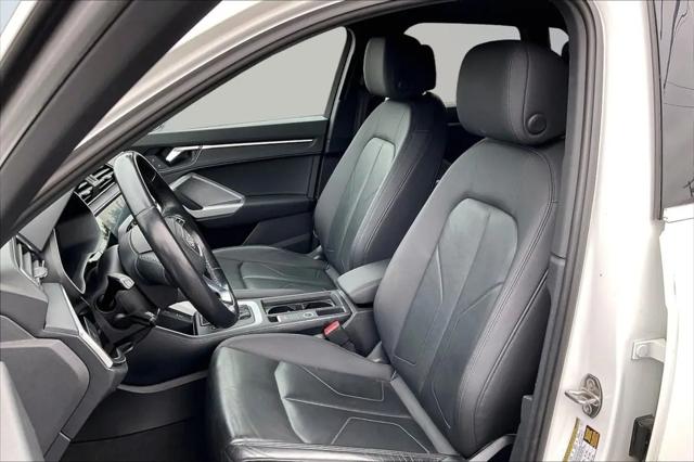 2021 Audi Q3 Premium 40 TFSI quattro Tiptronic
