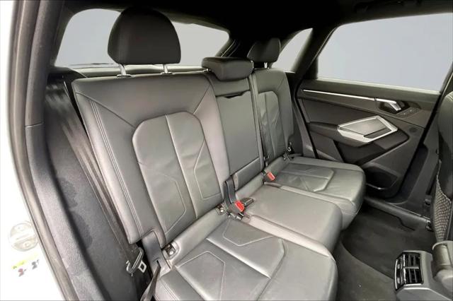 2021 Audi Q3 Premium 40 TFSI quattro Tiptronic