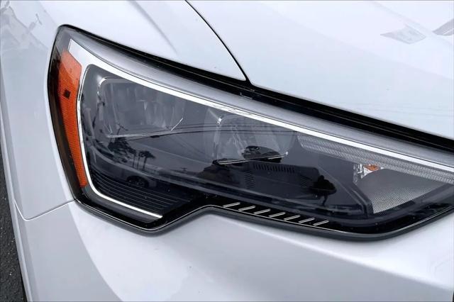 2021 Audi Q3 Premium 40 TFSI quattro Tiptronic