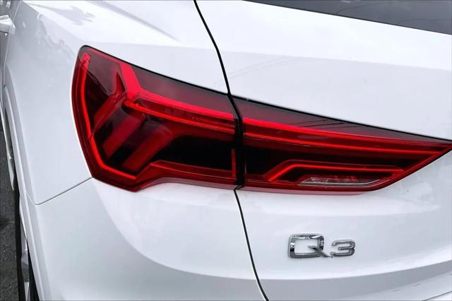 2021 Audi Q3 Premium 40 TFSI quattro Tiptronic