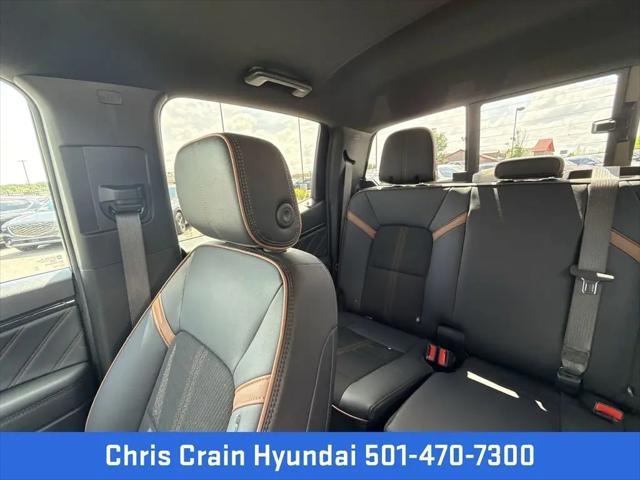 2025 GMC Canyon 4WD AT4