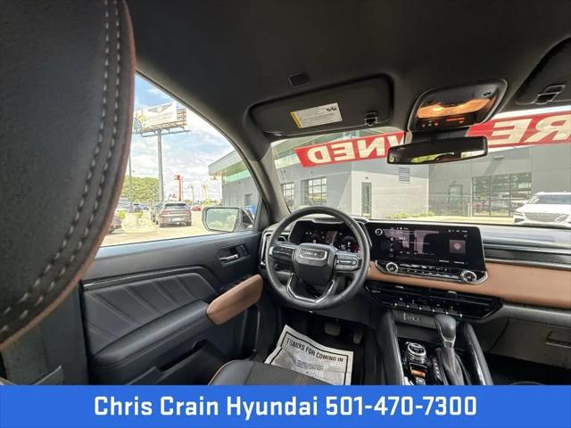 2025 GMC Canyon 4WD AT4