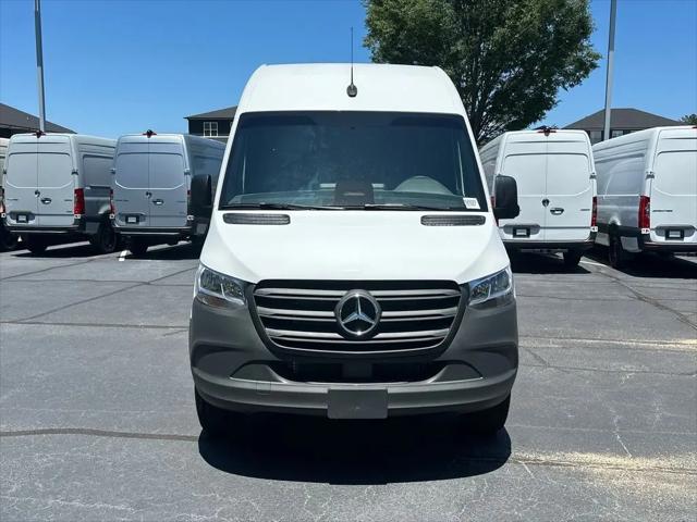 2025 Mercedes-Benz Sprinter 2500 High Roof 4-Cyl Diesel