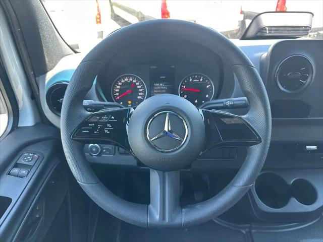 2025 Mercedes-Benz Sprinter 2500 High Roof 4-Cyl Diesel