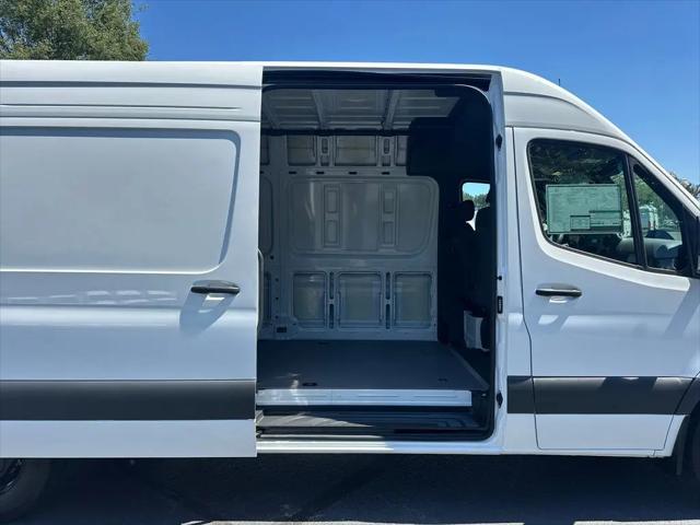 2025 Mercedes-Benz Sprinter 2500 High Roof 4-Cyl Diesel