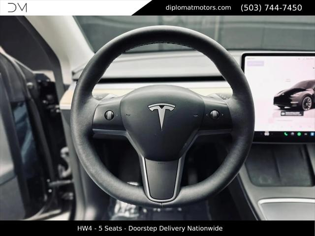 2024 Tesla Model Y Long Range Dual Motor All-Wheel Drive