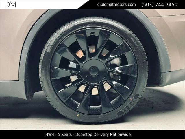 2024 Tesla Model Y Long Range Dual Motor All-Wheel Drive