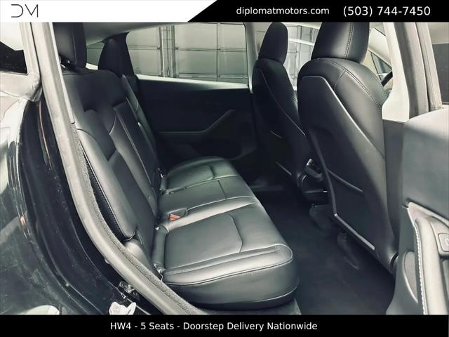 2024 Tesla Model Y Long Range Dual Motor All-Wheel Drive