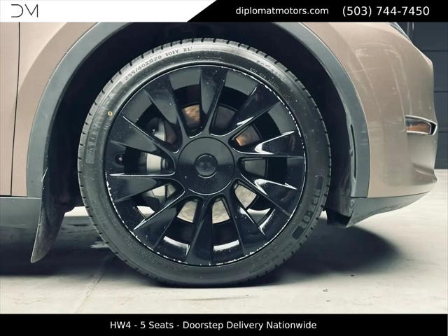 2024 Tesla Model Y Long Range Dual Motor All-Wheel Drive