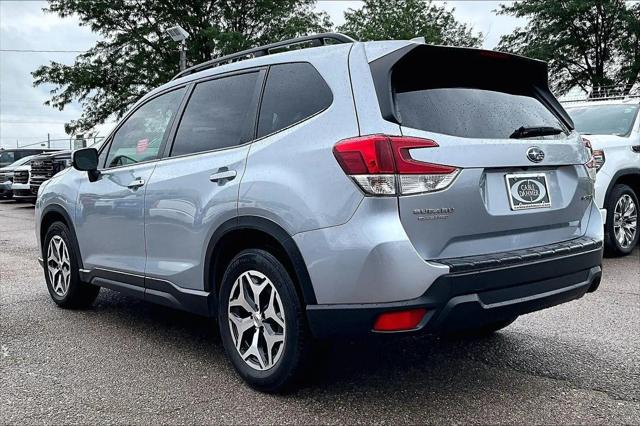 2022 Subaru Forester Premium