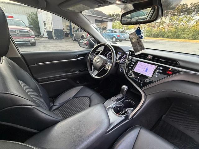 2020 Toyota Camry SE