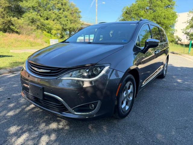 2017 Chrysler Pacifica Hybrid Platinum for sale in Norfolk, VA