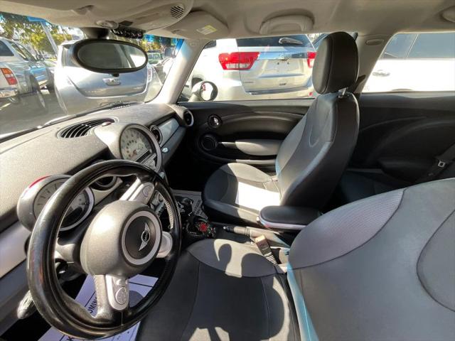 2010 MINI Cooper Cooper