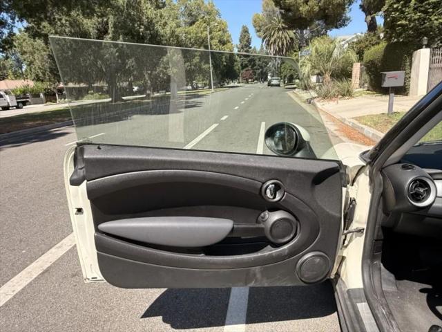 2010 MINI Cooper Cooper