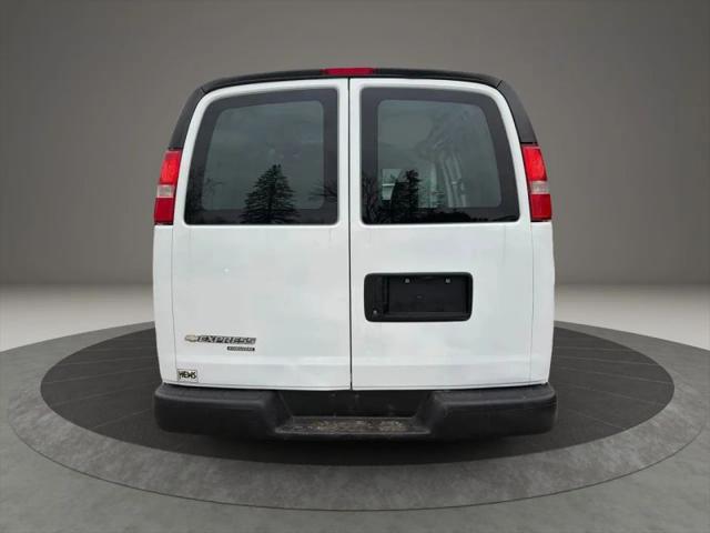 2015 Chevrolet Express Work Van