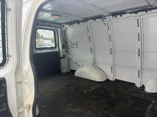 2011 Chevrolet Express Work Van
