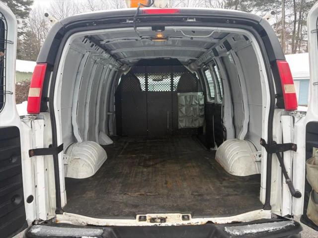 2011 Chevrolet Express Work Van