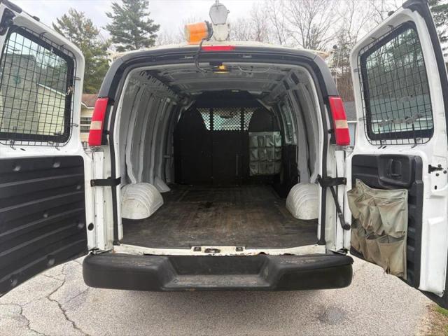 2011 Chevrolet Express Work Van