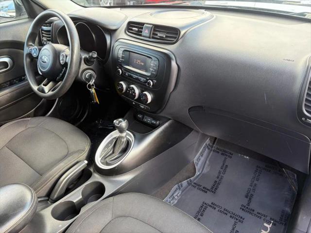 2016 Kia Soul +