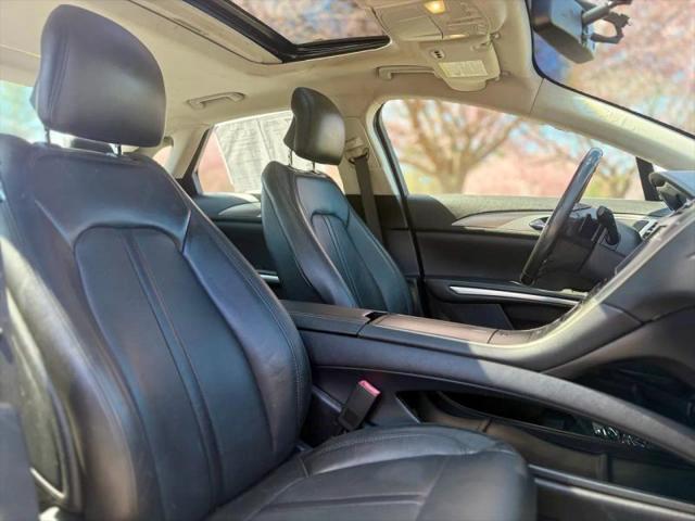 2014 Lincoln MKZ Base