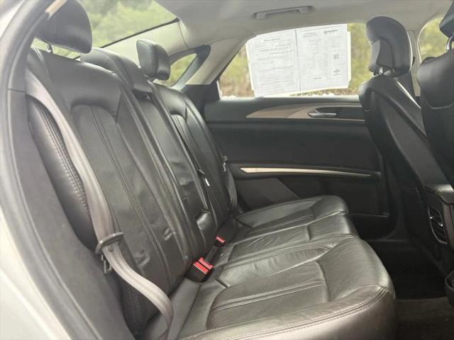 2014 Lincoln MKZ Base