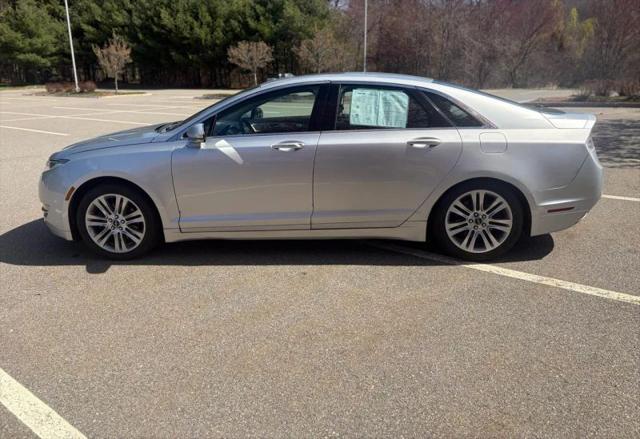 2014 Lincoln MKZ Base
