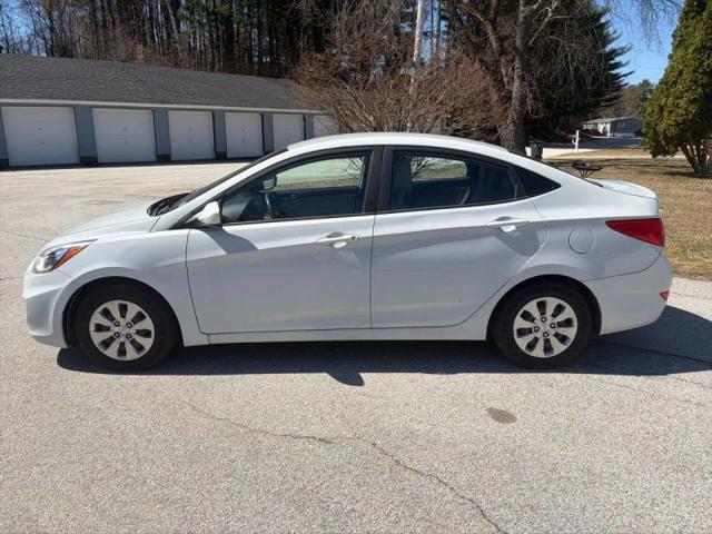 2017 Hyundai Accent SE