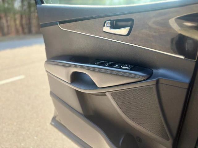 2016 Kia Sorento 3.3L LX