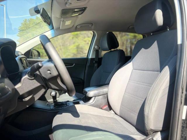 2016 Kia Sorento 3.3L LX
