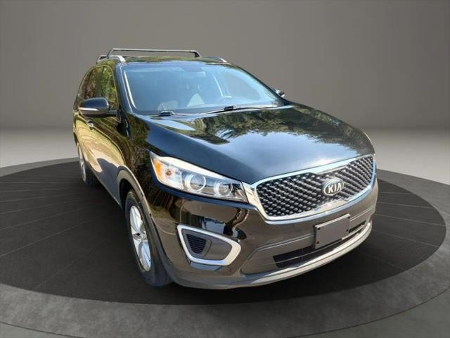 2016 Kia Sorento 3.3L LX