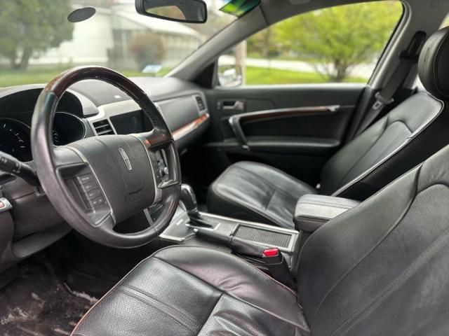 2012 Lincoln MKZ Base