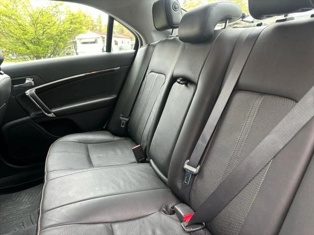 2012 Lincoln MKZ Base