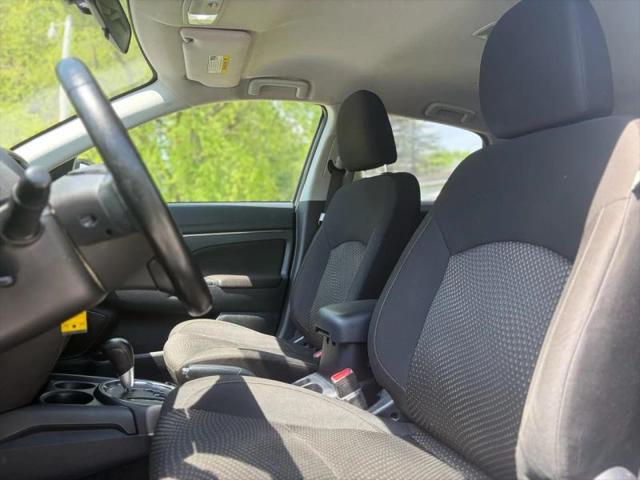 2016 Mitsubishi Outlander Sport 2.4 ES