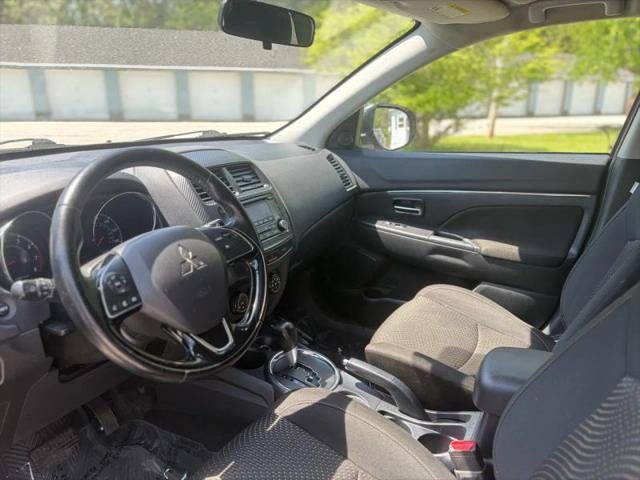 2016 Mitsubishi Outlander Sport 2.4 ES