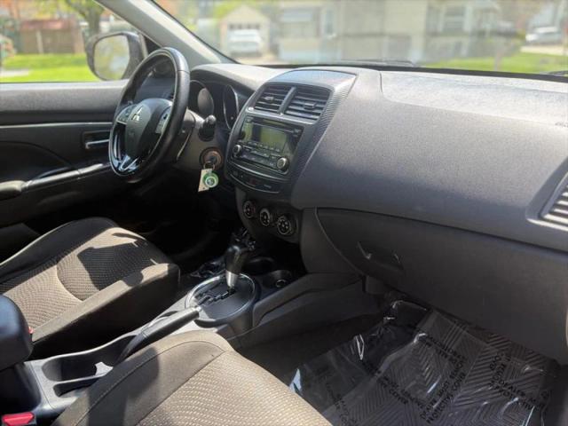 2016 Mitsubishi Outlander Sport 2.4 ES