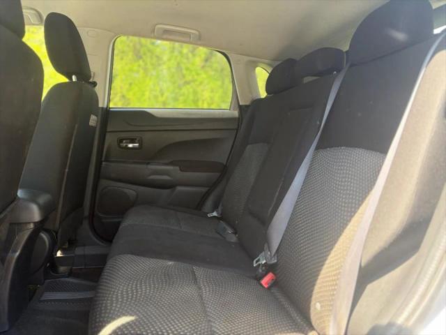 2016 Mitsubishi Outlander Sport 2.4 ES