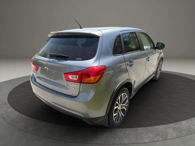 2016 Mitsubishi Outlander Sport 2.4 ES