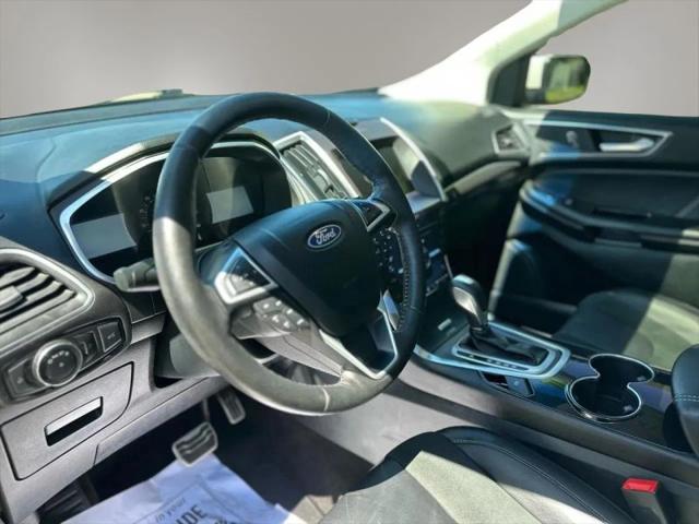 2016 Ford Edge Sport
