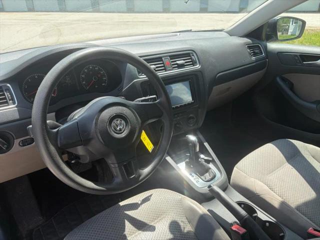 2012 Volkswagen Jetta 2.0L S