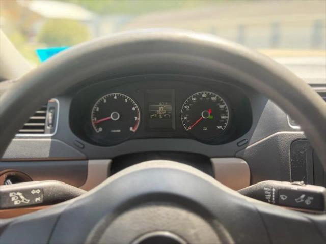 2012 Volkswagen Jetta 2.0L S