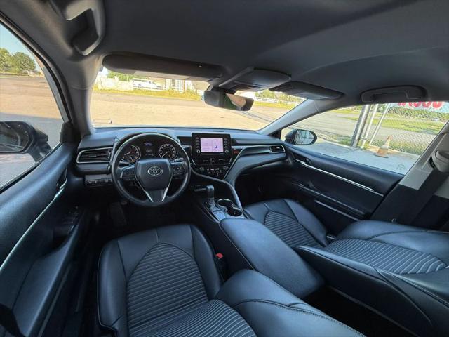 2022 Toyota Camry SE