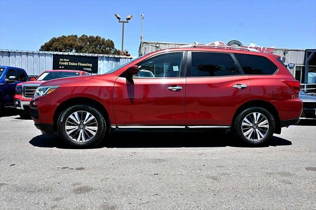 2017 Nissan Pathfinder S